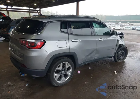 2021 Jeep Compass Limited 4X4 из США, поврежденный, VIN 3C4NJDCB8MT523718